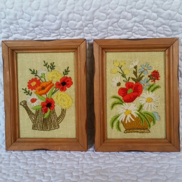 Vintage Pair 8.5x6" Wood Framed Embroidery Floral
